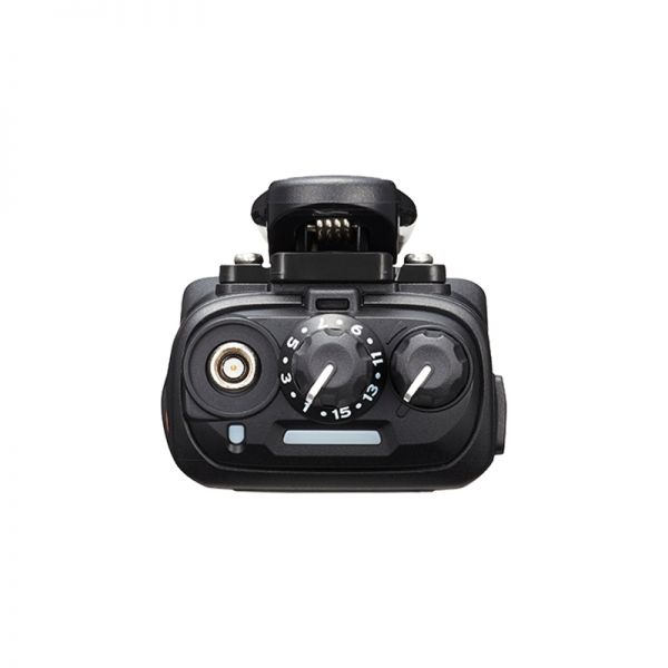 Kenwood NX-3320E UHF - met batterij, oplader en antenne