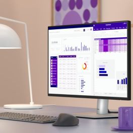 Dell Pro Plus Monitor USB C Hub 24''