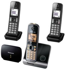 Panasonic KX-TG6751 + 2 extra Panasonic KX-TGDA30