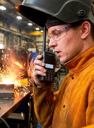 Kenwood NX-3220E VHF - Met batterij, antenne en oplader - Onedirect